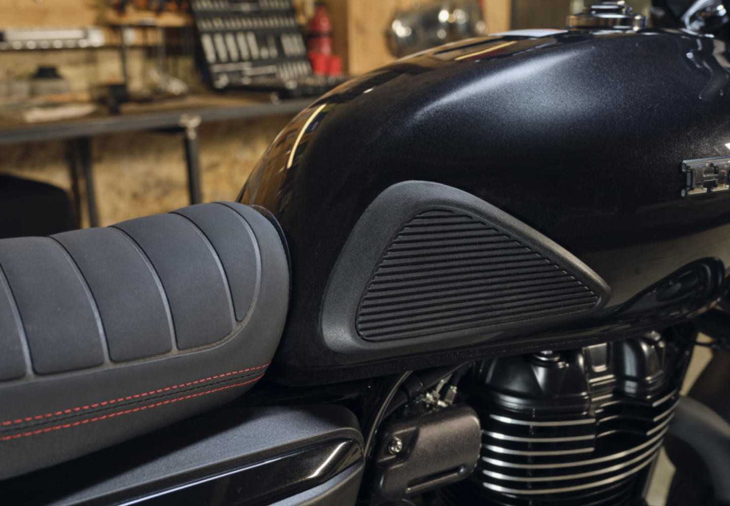 Side Tank Pads