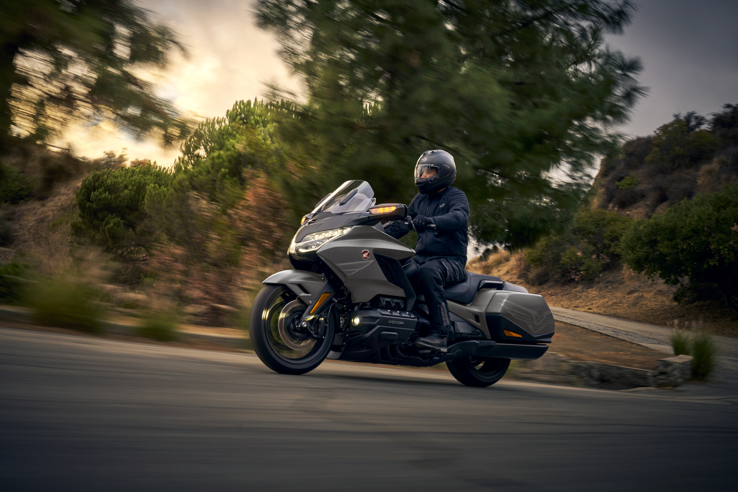 Ride Modes, Reverse and walking mode