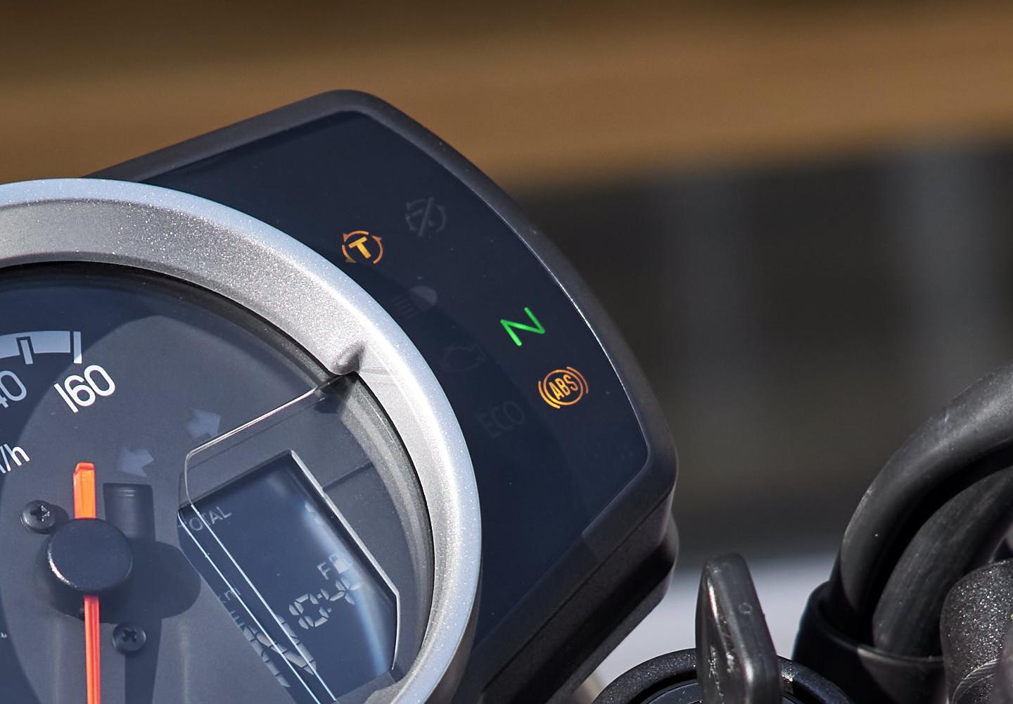 HSTC (Honda Selectable Torque Control)