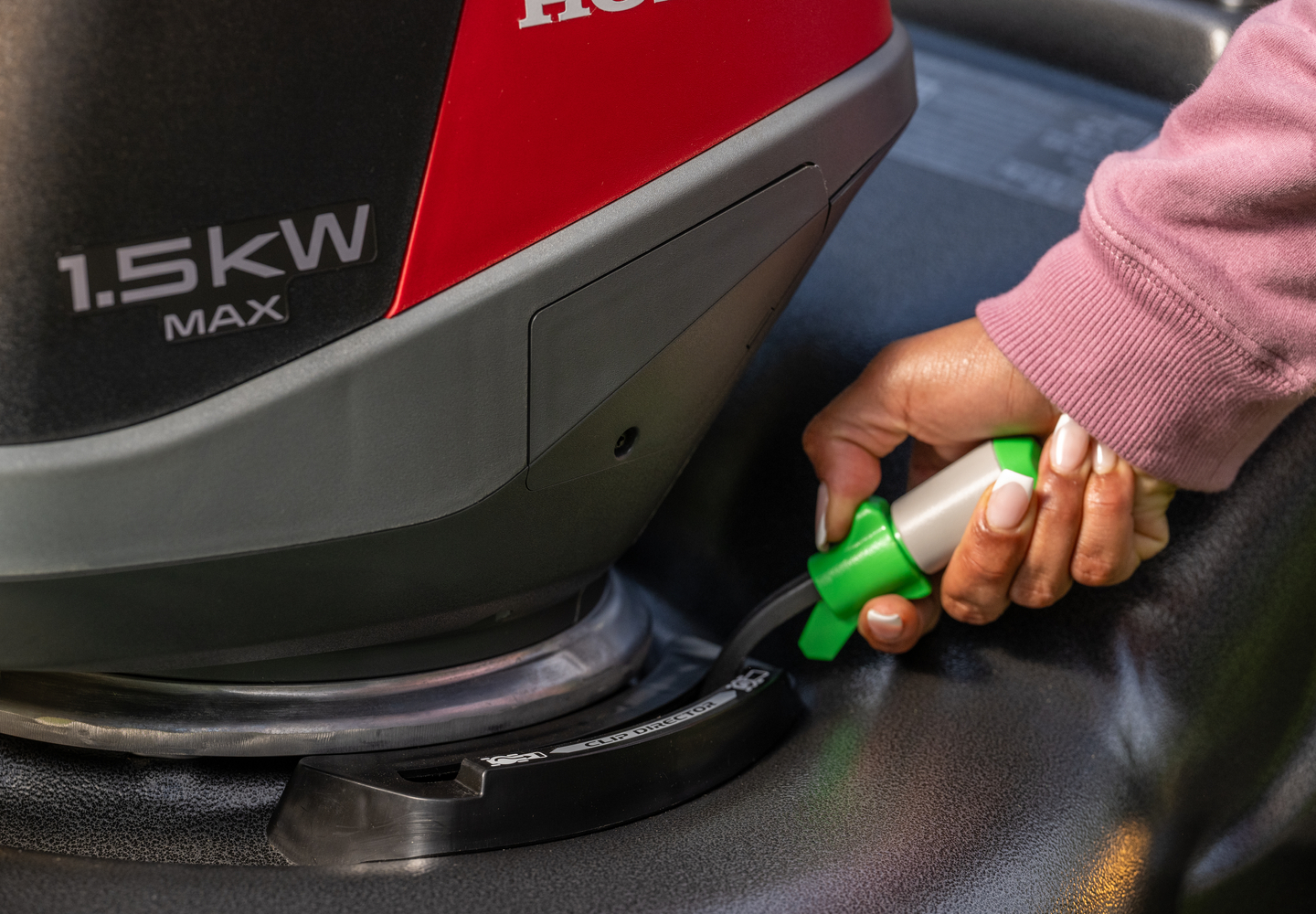 Convenient 3-in-1 system with Clip Director®