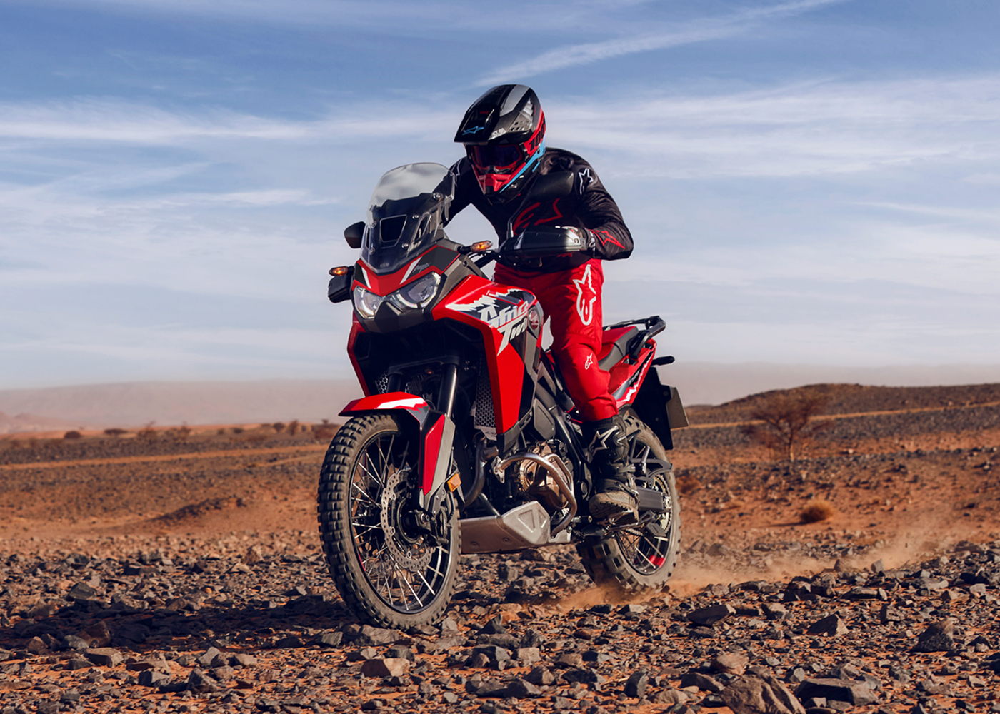Africa_Twin_2026_Showroom_Highlights-01.png