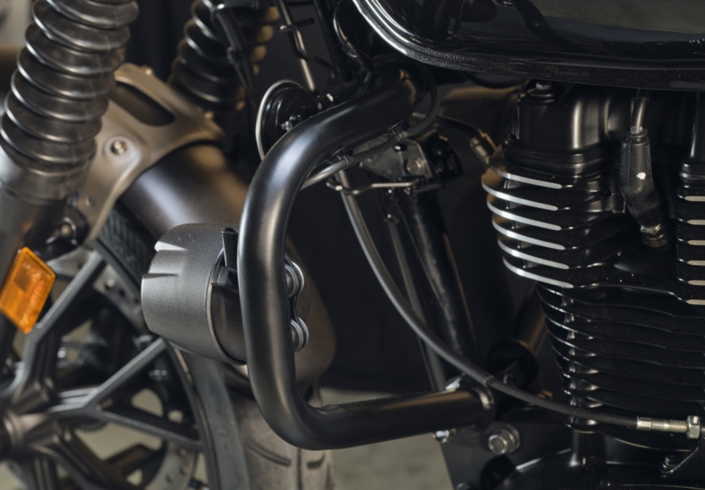 Engine Upper Pipe