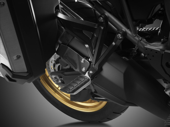 Passenger Comfort Footpegs