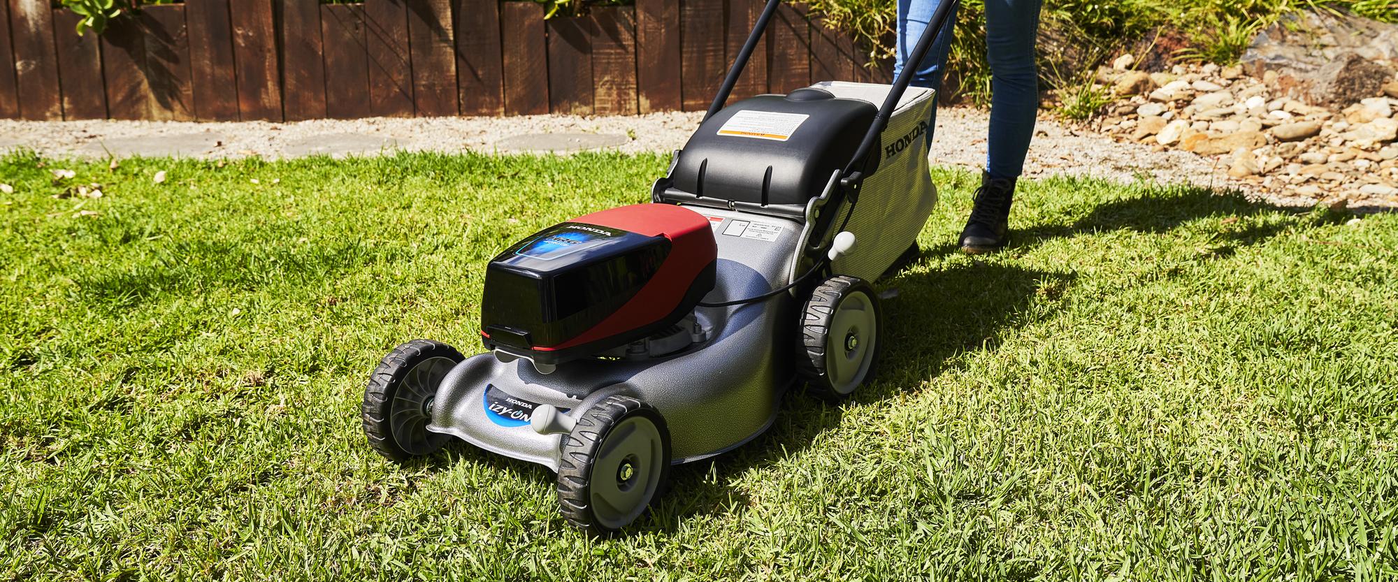 Honda izy battery deals mower