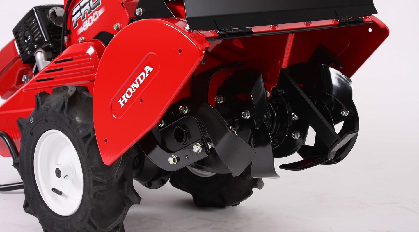 Heavy duty rear debris shield