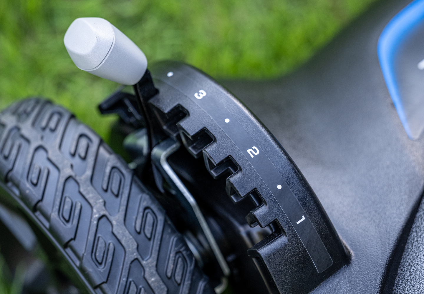 Height adjustment for the perfect cut