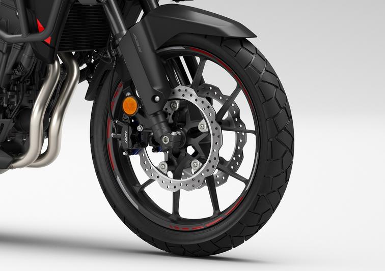 19-Inch Wheel Stripe