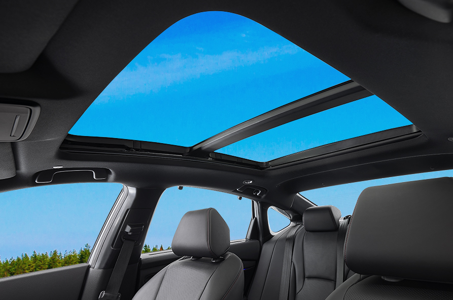 24YM_Accord_Sunroof_893x593.jpg