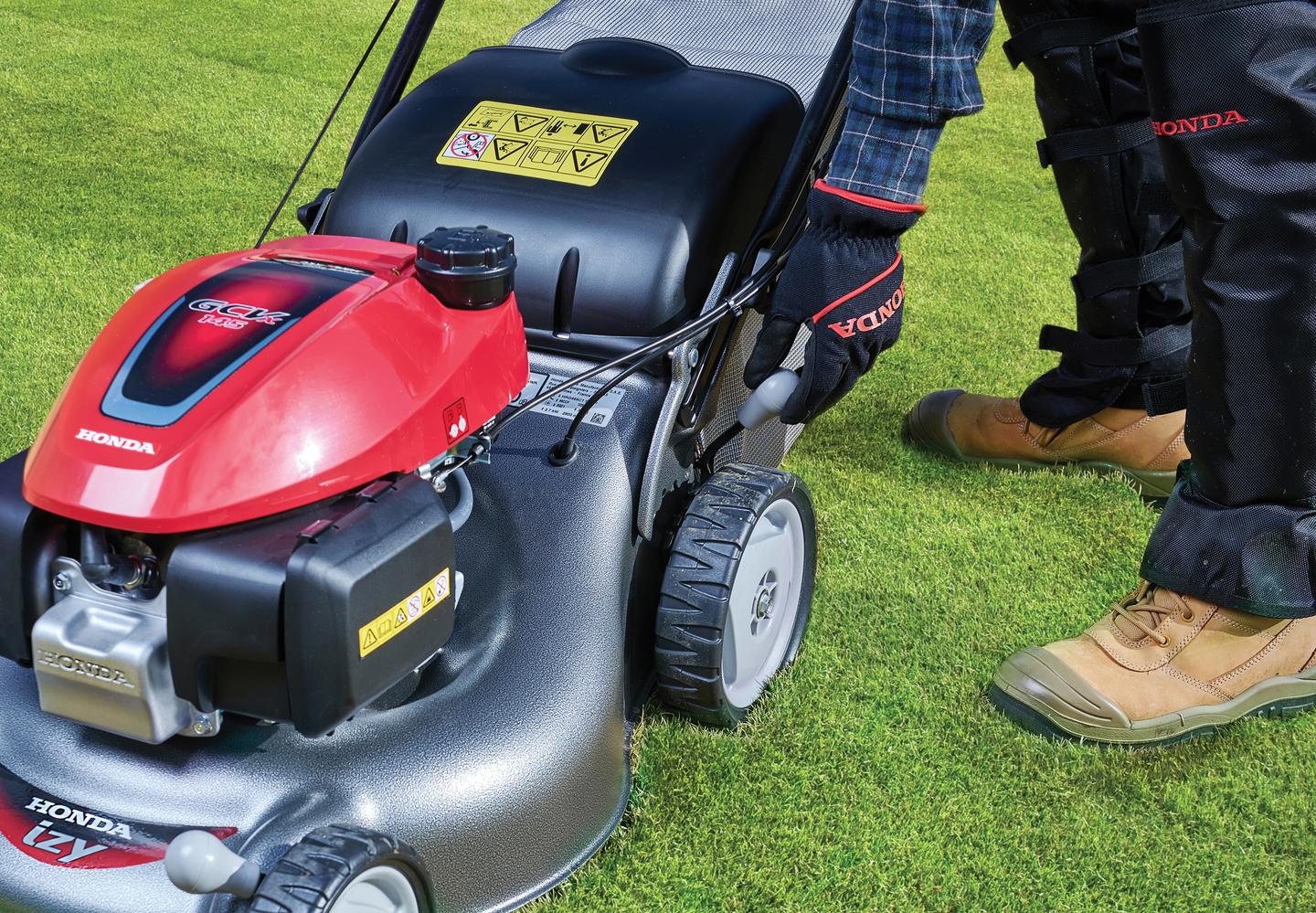 Honda hrg465pd izy push store petrol lawnmower