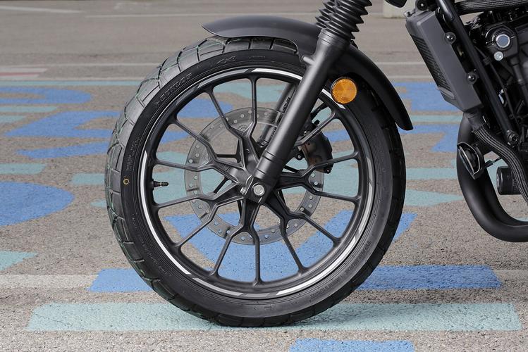 19 Inch Wheel Stripe