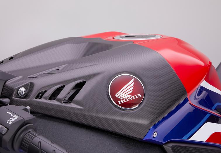 Carbon Front Shelter