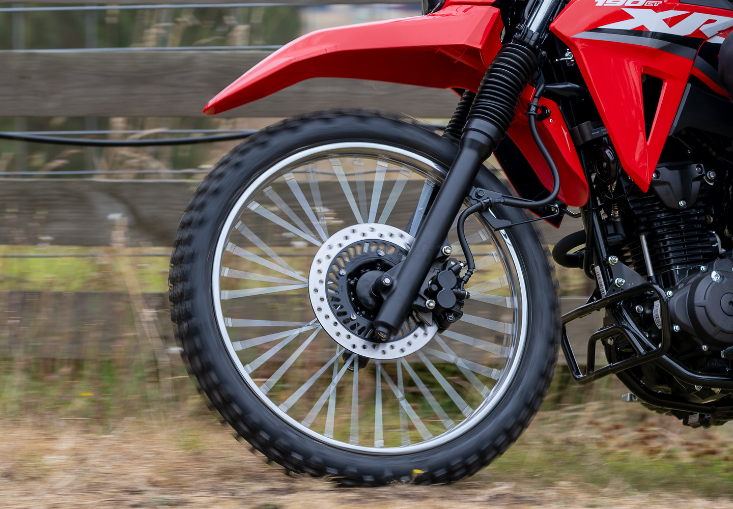 Off-road tyres & large front mud guard
